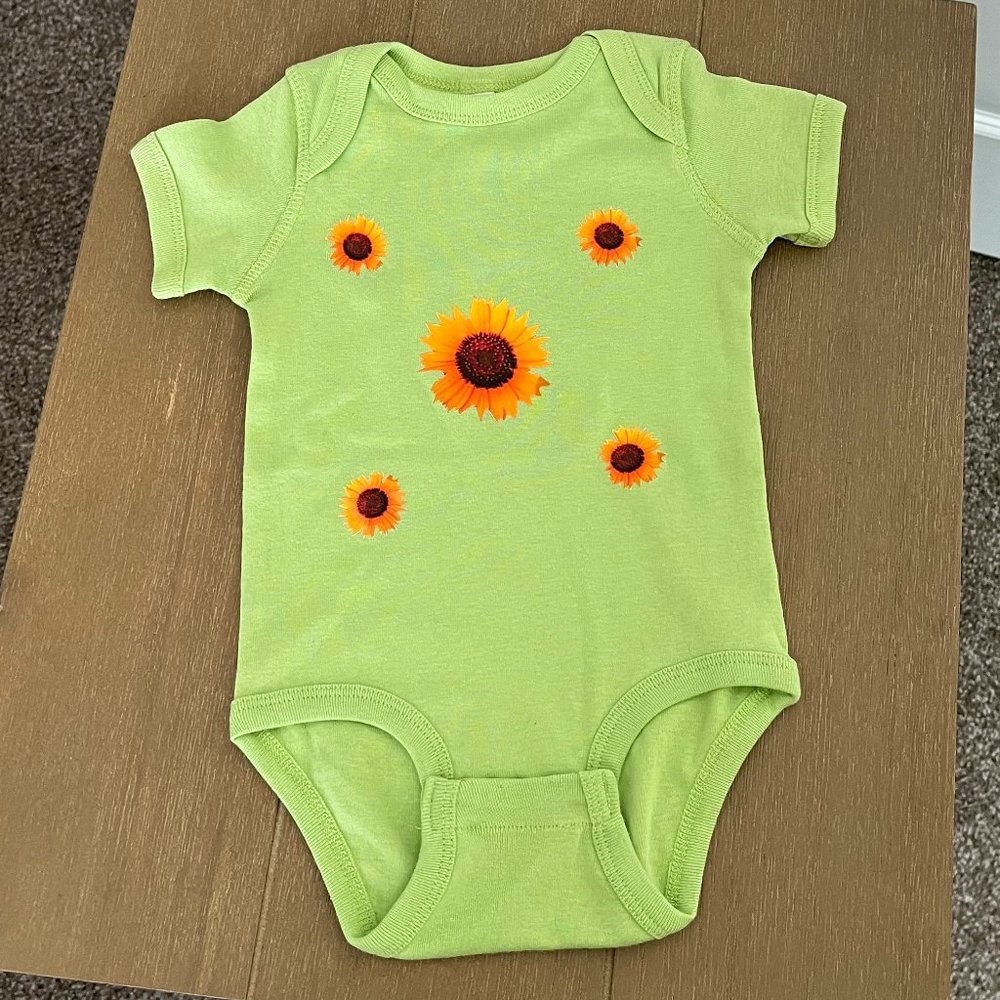 Rabbit Skins Onesie With Sunflower Prints Infant Size 12 Months